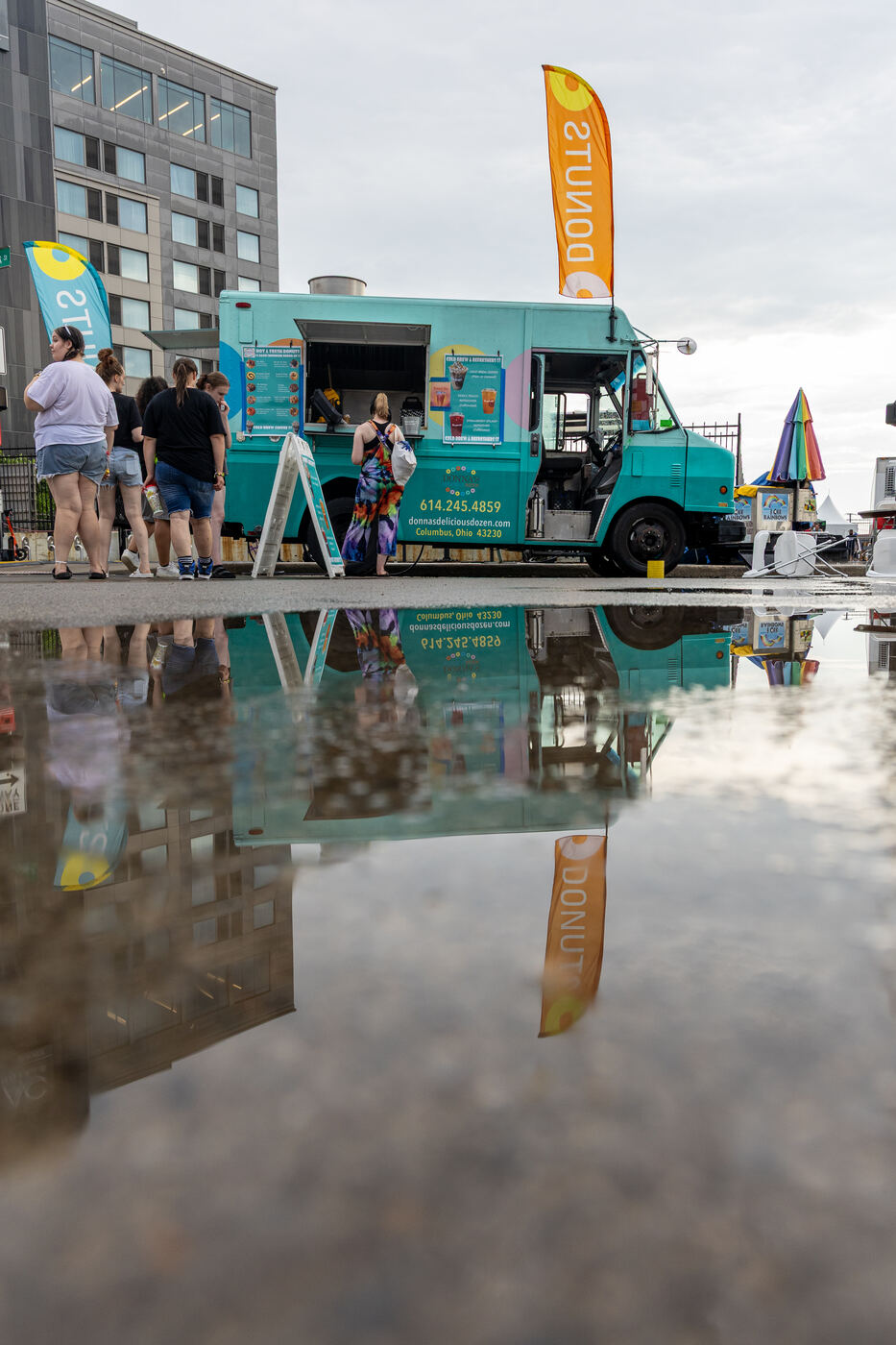 Donut Truck, Reflection